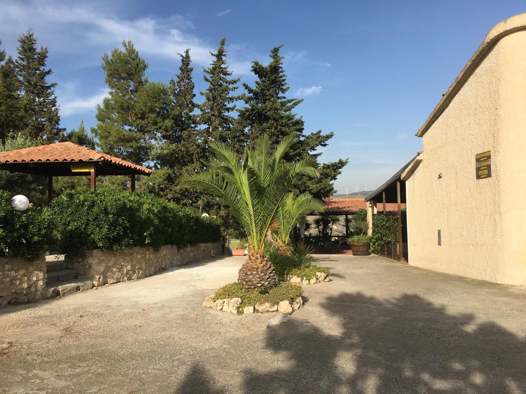 Agriturismo Bellajo - Ville Rustiche Con Piscina Agrigento Exterior foto